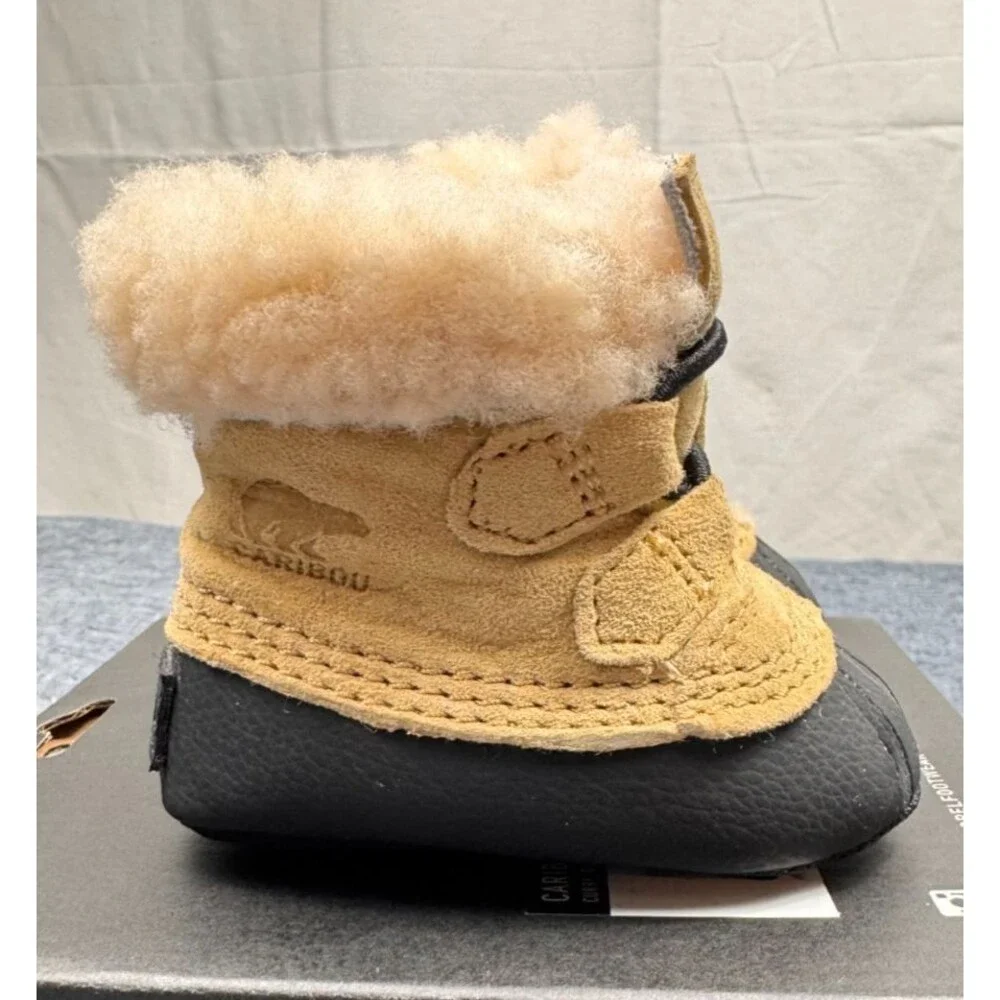 Sorel. Caribootie Infant Booties, Size 2 (0-6 months), Curry/Black, New in Box